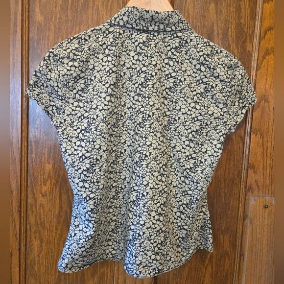 Calvin Klein Vintage Cotton Floral Short Sleeve Button Down  Shirt SZ 4 - Picture 3 of 8